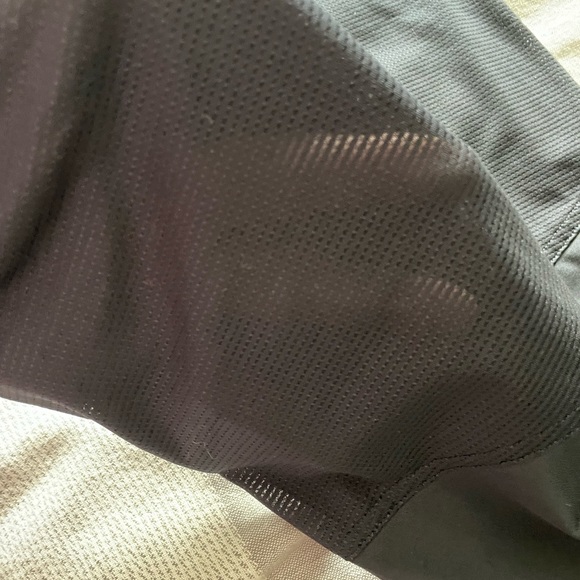 Ladies UNDERARMOUR 3/4 length sport pants - Picture 7 of 8